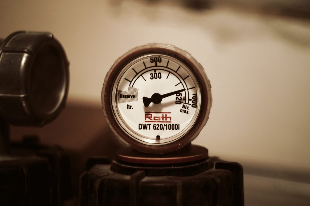 Image shows a pressure gauge to illustrate that LES Facility Service handles pneumatic, mechanical, and electrical preventative maintenance along with other services.